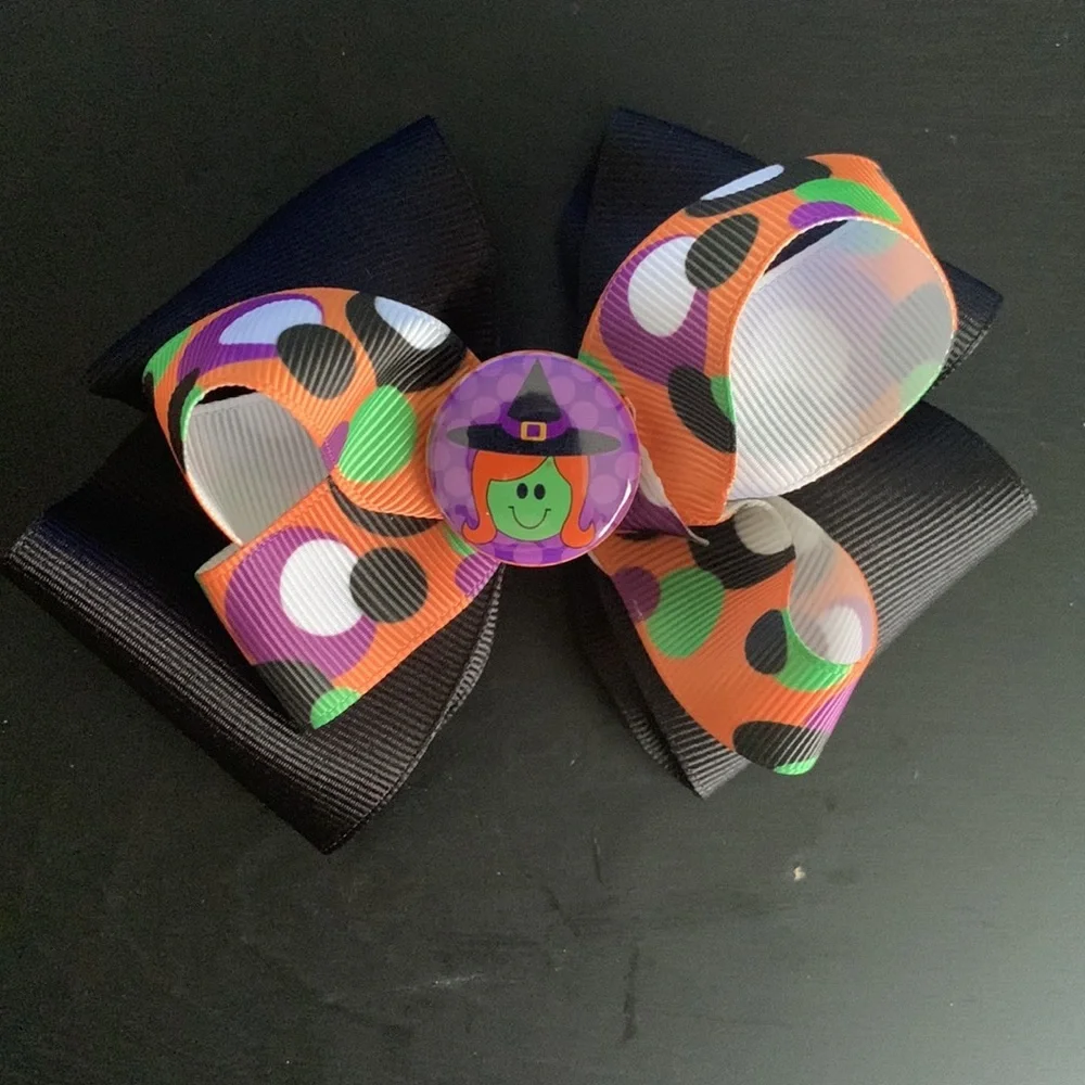 Halloween bows set‎ of 2 .